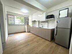 Blk 31 Holland Close (Queenstown), HDB 3 Rooms #557120161